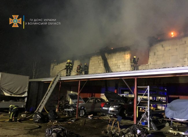 На волинському агропідприємстві згоріло близько 50 т соломи