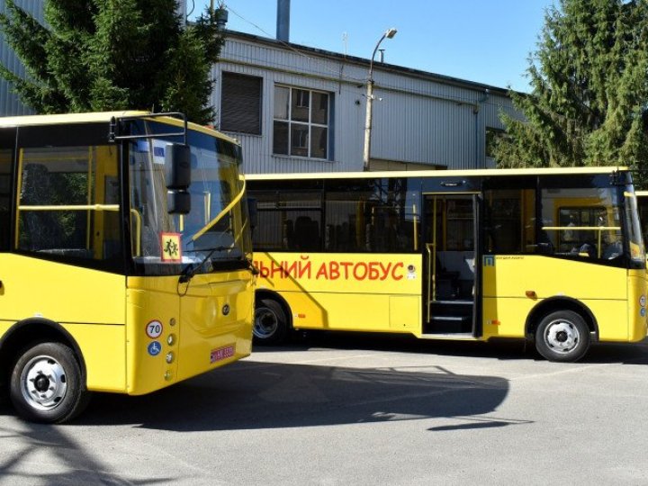 Які школи на Волині цьогоріч отримають автобуси, щоб підвозити дітей на навчання