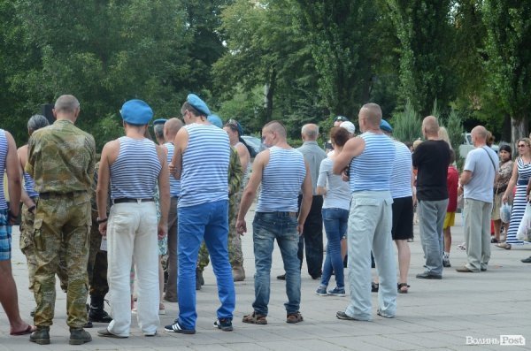 Свято «крилатої піхоти» у Луцьку. ФОТОРЕПОРТАЖ