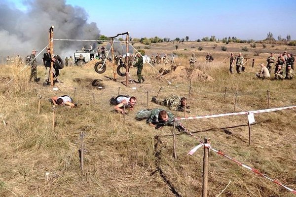 Українські десантники провели тренування для справжніх чоловіків. ФОТО