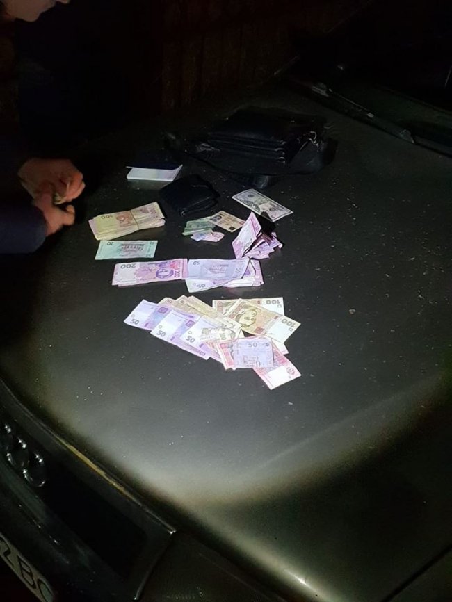 Подробиці затримання прикордонника-хабарника на Волині. ФОТО