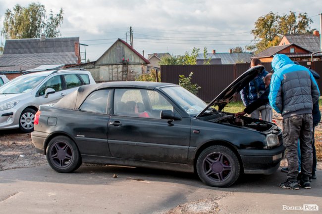 Volkswagen Golf Cabriolet - 900$