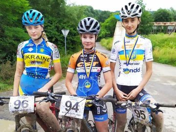 Три волинські велосипедистки завоювали 14 медалей на чемпіонаті України