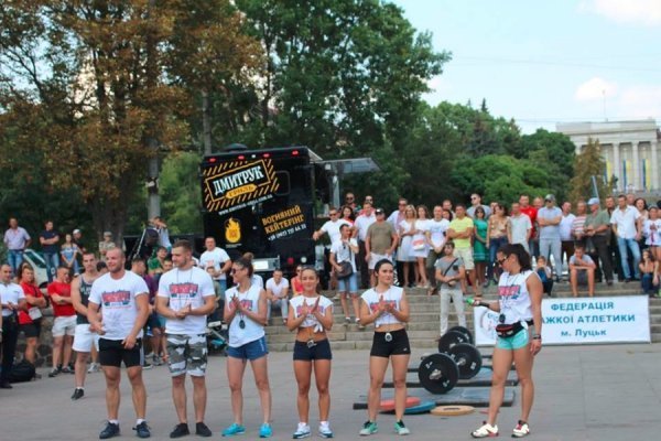 Луцькі патрульні взяли участь у змаганнях з кросфіту. ФОТО