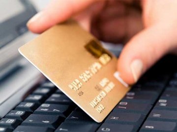 У волинянки з кредитної картки шахраї зняли 35 тисяч гривень