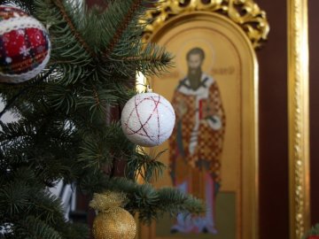 Владика Михаїл відправив святкову службу у жіночому монастирі