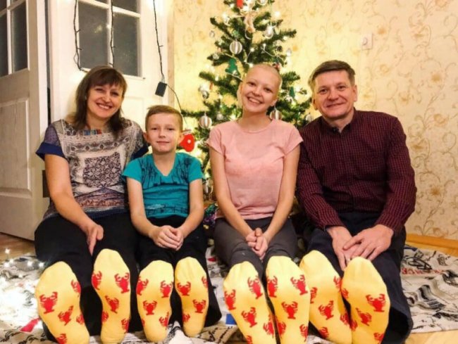 Красуні-доньки із відомими татами з Волині: святкова добірка. ФОТО