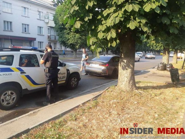У Луцьку водій BMW влаштував дрифт прямо «перед носом» поліції