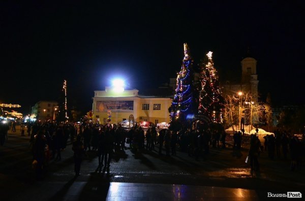 Як у центрі Луцька зустрічали Новий рік. ФОТО