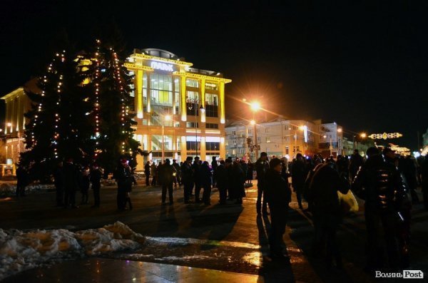 Як у центрі Луцька зустрічали Новий рік. ФОТО