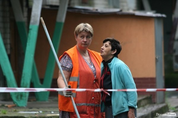 «Боялася ночувати, а дітей взагалі в квартиру не пустила», - жителька обваленого будинку 