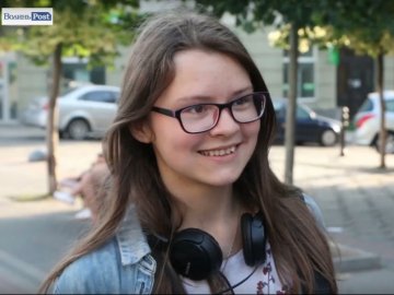 «Дедлайн», «джинса» і «жовта преса»: чи знають лучани професійну лексику журналістів. ВІДЕО