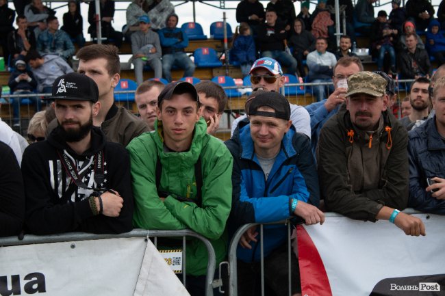 У Луцьку відбулися видовищні авто- і мотогонки. ФОТОРЕПОРТАЖ