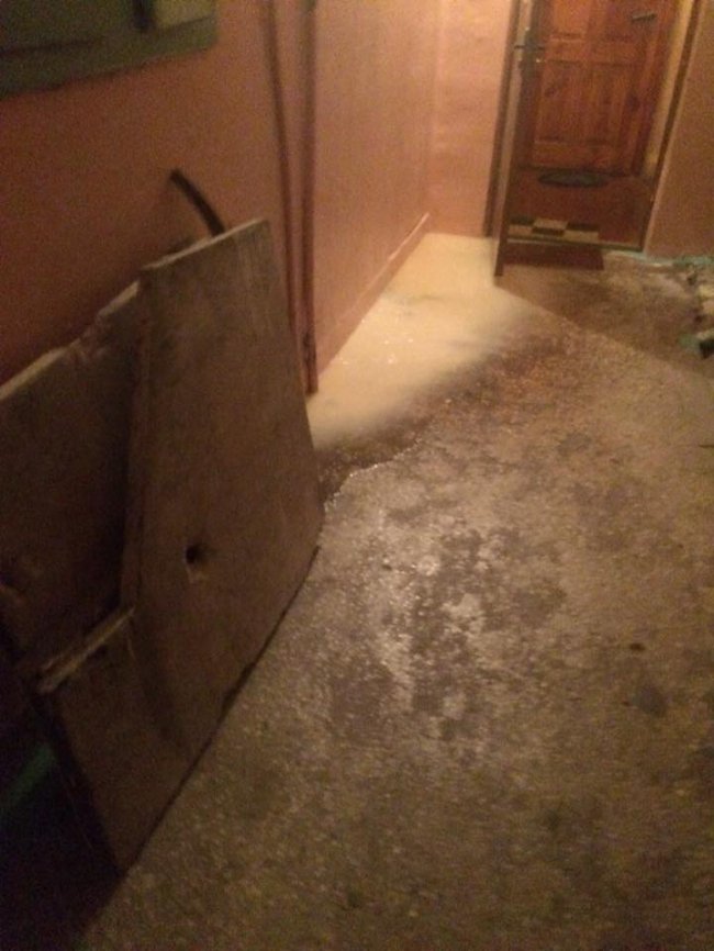 Озера на даху: у Луцьку затопило будинок