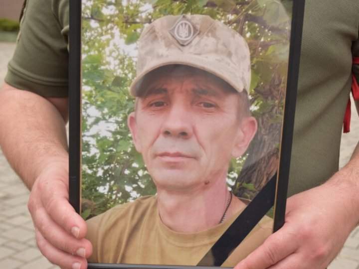 Луцька громада попрощалася з Героєм Андрієм Лящуком