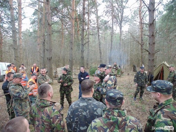 Як волинські революціонери патрулюють кордон. ФОТО