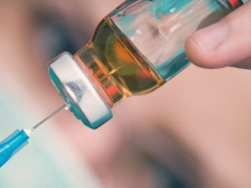 Скільки доз вакцини проти грипу має Волинь і хто може нею щепитися