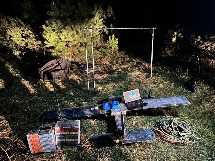 Прикордонник на Волині брав гроші за переправку сигарет у Польщу: яке покарання отримав