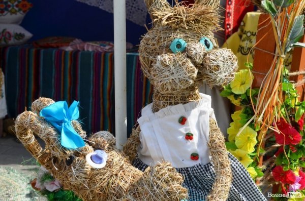 У центрі Луцька - фестиваль творчості дітей. ФОТО