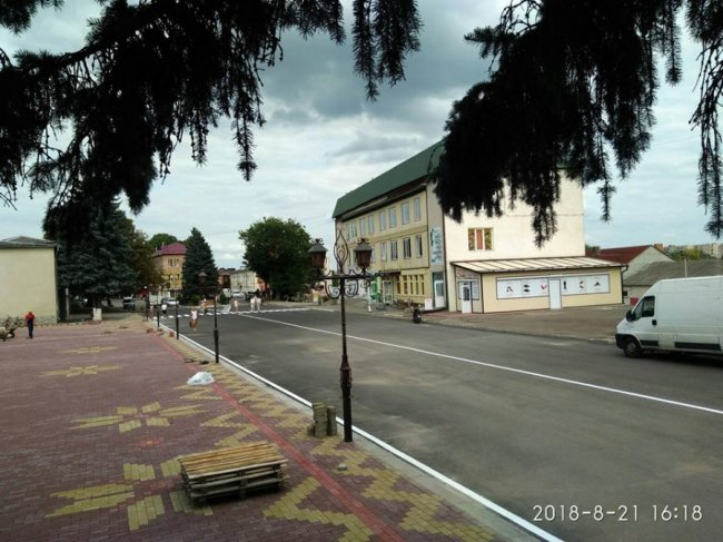 У центрі Горохова – нова розмітка. ФОТО