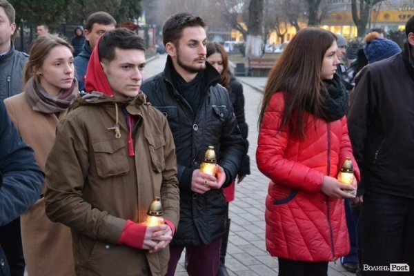 Лучани вшанували пам’ять Героїв Небесної Сотні. ФОТО. ДОПОВНЕНО