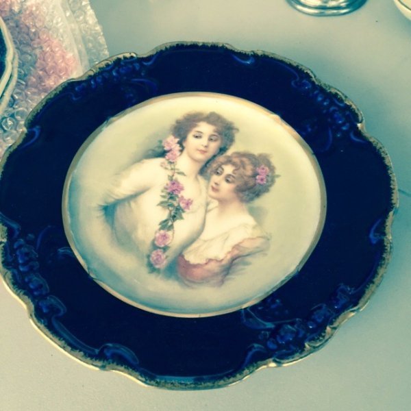 На митному пості Волині виявили раритетні речі. ФОТО