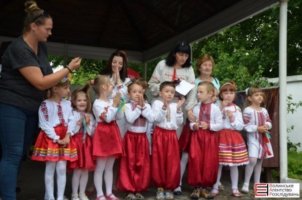 Луцькі правоохоронці відзначають півроку роботи. ФОТО