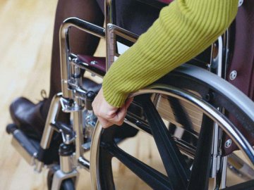 Долари за групу інвалідності: як МСЕКи наживаються на військових і цивільних