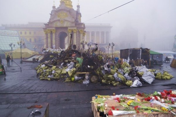 Ранковий Майдан в Києві. ФОТО