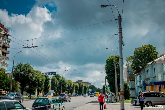 За мить до зливи: світлини дощового неба над Луцьком. ФОТО