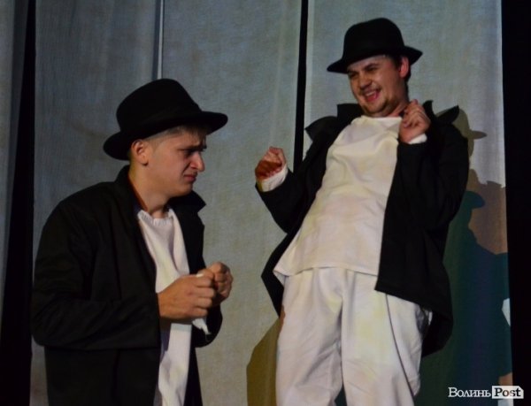 Театр «Гармидер» «збожеволів» на сцені. ФОТО  