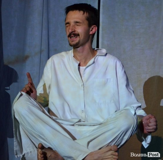 Театр «Гармидер» «збожеволів» на сцені. ФОТО  