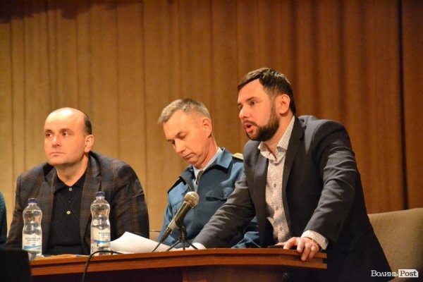 У Луцьку розроблятимуть законодавчі зміни для власників авто із іноземною реєстрацією 