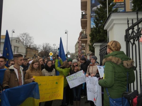 Українці влаштували євромітинг в Любліні. ФОТО. ВІДЕО