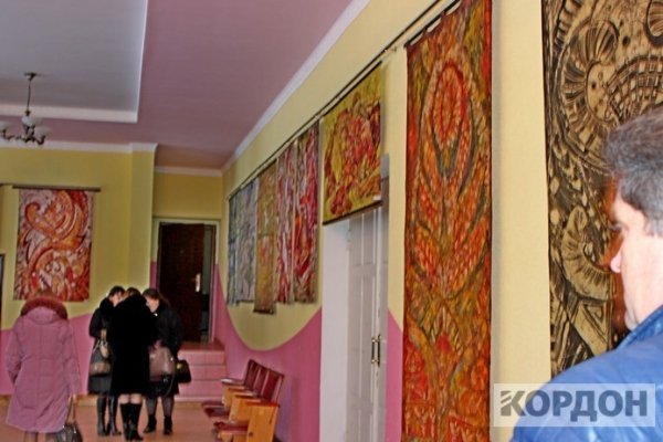 На Волині відкрили унікальну виставку картин із воску