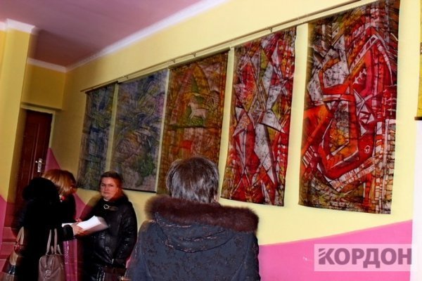 На Волині відкрили унікальну виставку картин із воску