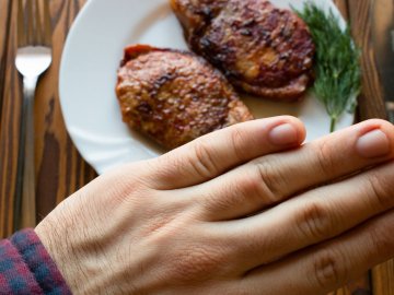 Що буде з організмом, якщо відмовитися від м'яса