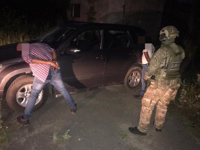 Волинські прикордонники «на гарячому» піймали організатора каналу незаконної міграції в ЄС