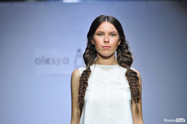 Свято краси і моди: як мийку в Луцьку перетворили на модний подіум