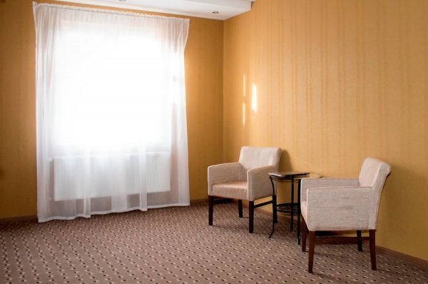 На відкриття готелю-ресторану в Луцьк приїдуть Дядя Жора й Інуса Давуда. ФОТО*