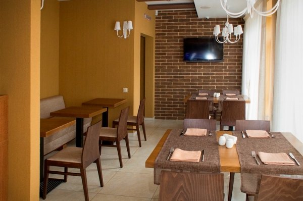 На відкриття готелю-ресторану в Луцьк приїдуть Дядя Жора й Інуса Давуда. ФОТО*