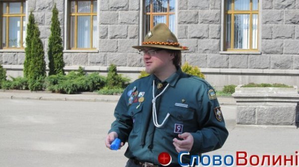 У Луцьку міняли цигарки на цукерки. ФОТО