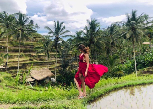 Не миються місяць після пологів і їдять всіляку гидоту: лучанка про тонкощі життя китайців