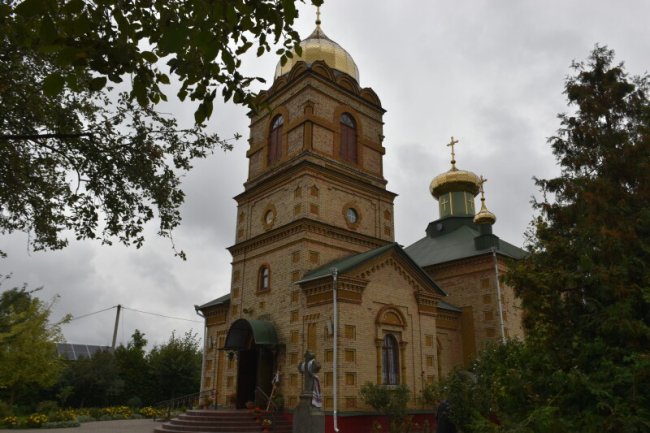 У Луцькій громаді  в останню дорогу провели Героя Миколу Харічева