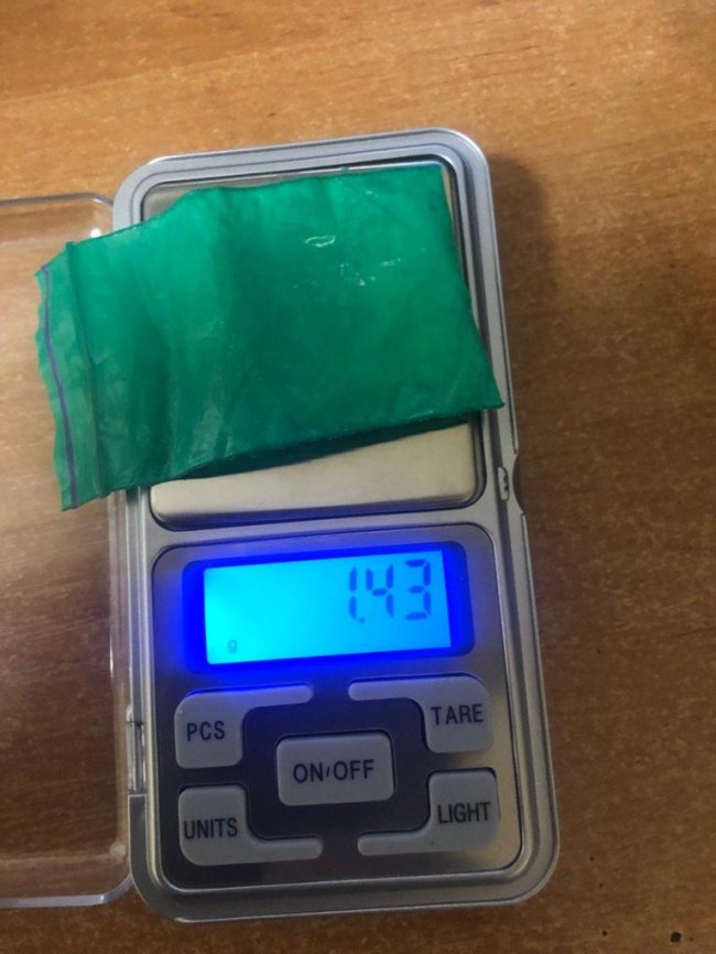 На волинському кордоні пес винюхав наркотики в автомобілі. ФОТО