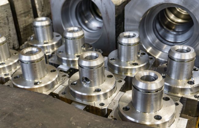 Які сучасні технології обробки металу застосовуються на заводах України?