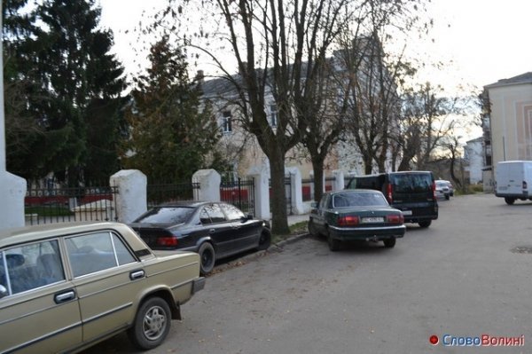 «За стінами» луцької вулиці Лесі Українки. ФОТО