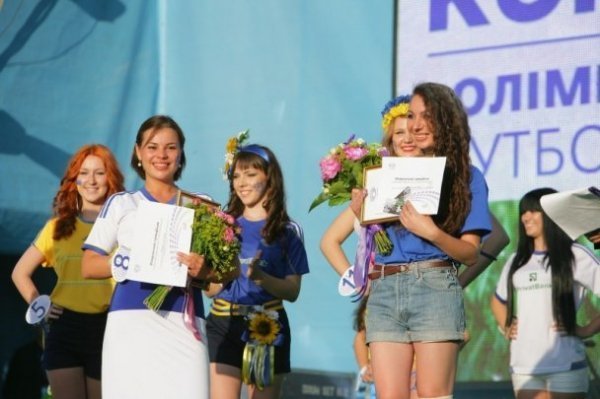 У Києві обрали «Футбольну красуню України». ФОТО