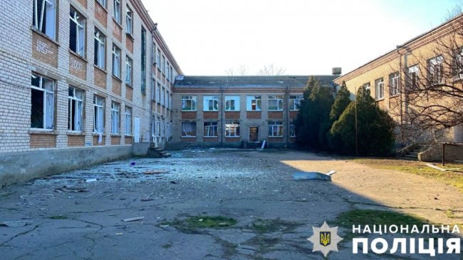 Херсонщина після вчорашніх атак: моторошні фото від поліції