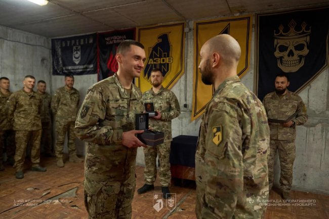 Президент та Головнокомандувач ЗСУ  нагородили бійців бригади «Любарт» за мужність і відданість Україні